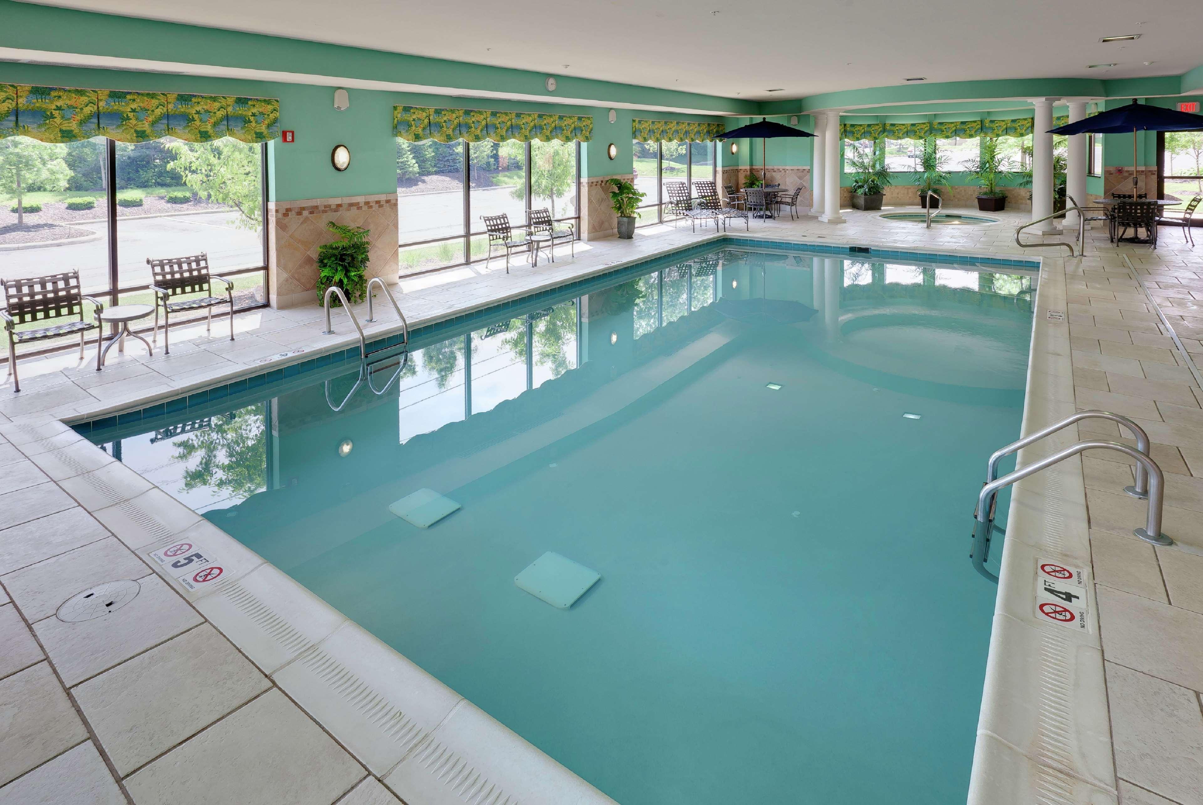 Hampton Inn & Suites Columbus Polaris Facilities photo